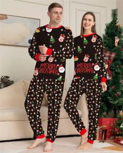 rompers year Christmas Christmas Nature Family Matching Pajamas مجموعة نساء الرجال أطفال أطفال دبون طباعة ملابس نوم ليلية ملابس شتوية 231212