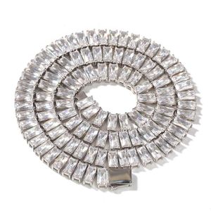 Biżuteria biodrowo -hopowa Diamentowy naszyjnik lodowane łańcuchy sześcienne cyrkonia 316 Zestawszy ze stali nierdzewnej Zestaw z diamentami 18 -karatowy złoto 258 W