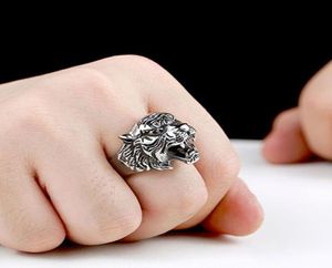 Sternzeichen Zubehör Ganze Exquisite Tier Schwarz Punk Schmuck Tiger Kopf Ring Männer Retro Mode Ring Titan Stahl Ring8195172