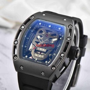 2023 Fashion luxury Brand Skull Men's Watch Leisure woman Diamond Watches Steel Calendar Silicone Quartz Wristwatch Factory sales