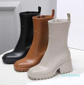 Designer-Luxurys Designers Women Rain Boots England Style Waterproof Welly Rubber Water Rains Shoes Ankle Boot Booties 342
