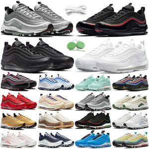 97 män kvinnor löparskor 97s sneaker trippel svart vit silver blekt korall järngrå metallic guld segel Sesame Bone Blueberry Mens Trainers Sport Sneakers