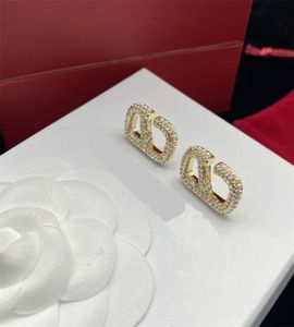 Luksusowy projektant damski Kolczyki biżuterii Formalne garnitury imprezowe sukienka mody projektant kobiecych pierścionek uszy biżuterii premium kobiet v listy 89888658
