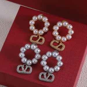 Hoop örhänge Anti Allergy European American Pearl Ear Stud Full Diamond Earrings Hip-Hop Punk tredimensionell geometrisk konisk öronhoppsmycken VAE9 --03