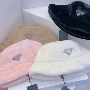 Cappello caldo da donna alla moda, doppie orecchie, protezione per le orecchie, pelo di coniglio, in inverno, bianco, nero, plaid, circonferenza della testa ottagonale 260S