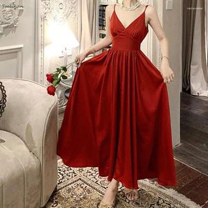 Casual Dresses Summer Women's Backless Slip Evening Fashion V-hals Spaghetti Rem Satin Lång klänning Chic Elegant Sexig Red Beach