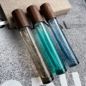 All-Match 10 ml glas parfymflaskor Blue Green Brown Color Press Sprayflaskor med doft Eterisk olja Tomma påfyllningsbara flaskor