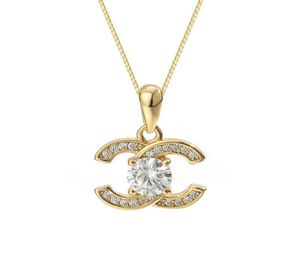 Säljer halsband CZ 925 Sterling Sier Gold Plated Zircon Letter Pendant för Women3903488