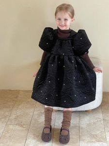 Sukienki dziewczynki honeczerry zimowe dziewczyny ręcznie robione perłowe bąbelkowe gęstość bąbelkową sukienkę księżniczki mody czarny krótki rękaw