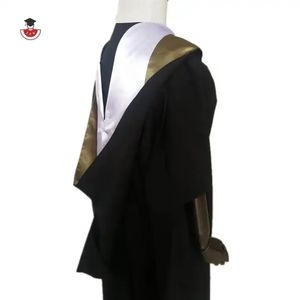 Vendita calda Nuovo design Abito da laurea personalizzato opaco dell'Università di Toronto Abito da maestro