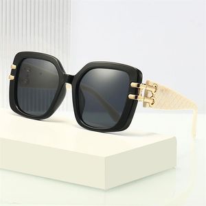 Classic Retro Designer Solglasögon Fashion Trend Sun Glasses Anti-Glare UV400 Casual överdimensionerade glasögon för kvinnor med Box248X