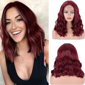Cosplay Wigs Bourgogne Burg Short Curly Synthetic Wig Women's Front Lace Wig Water Ripple Syntetic Fiber Full Head Cover 231211