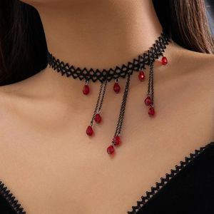 Kolye Kolyeleri Goth Siyah Dantel Klavikül Zinciri Boyunları Kadınlar Moda Bildirimi Vintage Kırmızı Kan Desen Tassel Tassel Tewelry Hediyesi