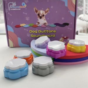 Brinquedos para cães mastiga botão de voz para animais de estimação botão de comunicação para cães treinamento vozes para animais de estimação produto botões de tamanho pequeno com tapetes de almofada adesivo 231212