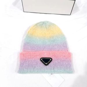 Luxury Knitted Hat Brand Designer Beanie Cap Unisex Fitted Hat Unisex 100% Cashmere Letter Casual Skull Hat Outdoor Fashion High Quality Triangular Signature Hat