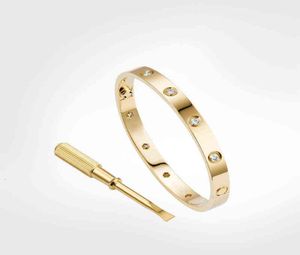 Love Screw Armband 50 Designer Armband 10 Diamanter Bangle Luxury SMYCKE Women Titanium Steel Eloy Goldplated Craft Gold SIL1927398