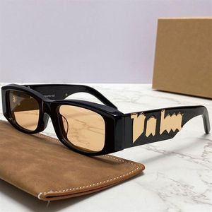 Kare Güneş Gözlüğü Per1001 Erkek ve Kadın Yeni Moda Podyum Göster Kalın Kutu Günlük Vahşi Tasarımcı Gözlükleri Tapınak Mektubu Yazım T310Z