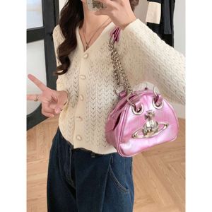 24SS Designer Viviene Westwoods Borsa Viviennewestwood Empress Dowager Saturn Borsa da bowling Stile punk Primaveraestate Nuova moda Borsa monospalla sotto le ascelle scura Catena B