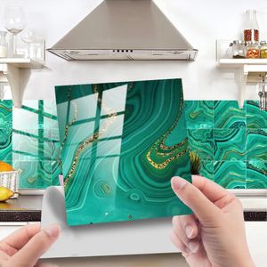 Väggklistermärken 2010pcs Selfadhesive Green Water Wave Peel och Stick Waterproof MoneBable PVC Badrum Kök Heminredning Golv Tile Sticker 231212