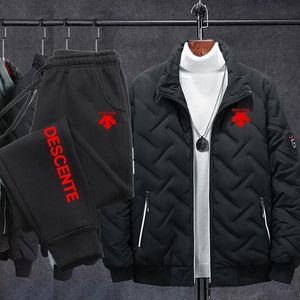 Mens Tracksuits Fashion Korean Version Cotton Jacket för män och två uppsättningar av byxor Högkvalitet Polyester Zipper Windproof Outdoor Set 231212