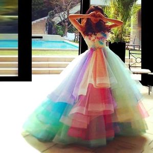 Rainbow Colorful Puffy wedding dresses Sweetheart Hand Made Flowers Appliqued tiered skirt garden bridal gown