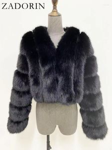 女性の毛皮ザドリン2023冬の贅沢なクロップドホワイトフェイクコート女性v首の長袖ふわふわの暖かいジャケットコート
