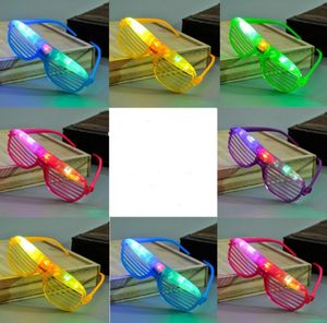 Ljus upp Glow Shutter Glasses LED -nyanser som blinkar Lysande Rave Wedding Hen Night Fancy Dress Concert Cheer Atmosphere Props Festi5016547