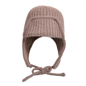 Велосипедные шапки Женская вязаная шапка с двухслойными полями, расширенной защитой ушей и дизайном пуловера, идеально подходящая для зимних приключений