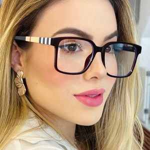 Solglasögon TR90 Retro Square Anti Blue Light Optical Glasses Frame Lämplig för kvinnors fashionabla receptkontor Dator 231212