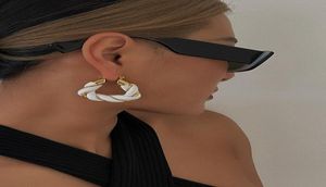 Hoop Huggie Timeless Wonder Geo Triangle Leather Earrings Women Jewelry Goth Top Runway Ins Trendy Fancy Party Rare Designer Egi7149646