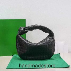 Bolsa tecido venetaabottegaa 2023 Jodie outono / inverno médio bolsa de couro genuíno bolsa de pele de carneiro nó nas axilas bolsa moda versátil feminina sacos de bolinho YHGA