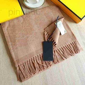 Scarves Designer Korean version of vintage wool scarf for women in autumn and winter, double-sided dual color trendy and versatile cashmere tassel shawl GYGX