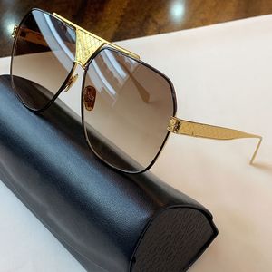 Luxury Mens Brand 2024 Säsongsny New The Judge Solglasögon Designer Mens Womens Metal Square Frame Pilot Travel Kör UV400 Solglasögon Judge