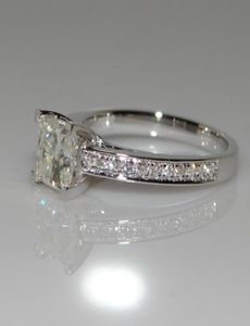18K vitguld prinsessa diamantring fyrklaw fyrkantig diamantring kvinnliga modeller bröllop enkel ring detaljhandel hel8547062