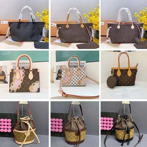 Projektant Cross Body Remeer Klasyczna skórzana czarna moda marka Kobieta Messenger torebka Crossbody torebka torebka