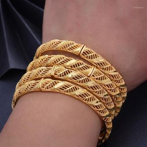 Wando 24k 4st kan öppna Dubai Arab Kuwait Gold Color Bangles for Women Girl Arabic Middle East Bride African Jewelry Bangle216n