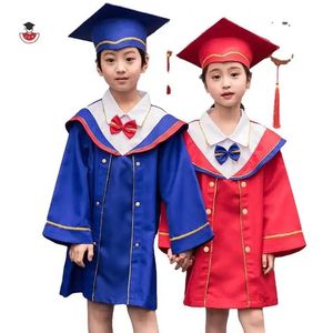 Heißer Verkauf Mode gewebt Langarm Kinder Abschlusskleid Bunte Grundschule Kinder Kindergarten Abschlusskleid