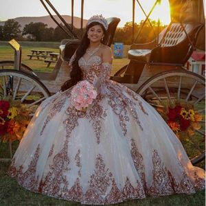 مثير الورد الذهب الدانتيل الطويل الأكمام Quinceanera فساتين الكرة ثوب الكتف حبات الكريستال منتفخ الحفلات فستان حفلة موسيقية