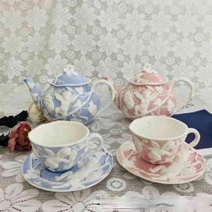 European Style Cup Saucer Luxurious Embossed Lovely Ceramic Afternoon Tea Teapot Simple High-end Coffee Set254d