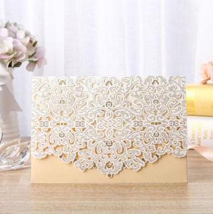 50pcs altın beyaz lazer kesim lüks flora düğün davetiyeleri kartı zarif mariage kişiselleştirme zarfları düğün partisi dekorasyonu T27197536