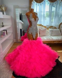 2024 Pink O Neck Evening For Black Girls Pärled Crystal Birthday Party Gowns Mermaid Ruffles Long Prom Dresses Robe de Bal