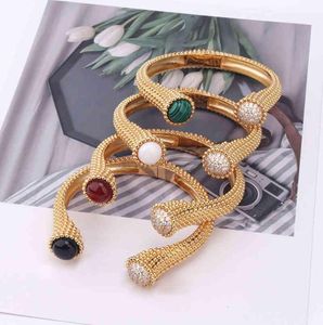 Бренд золотого цвета с цирконием, дизайн египетского фараона, ювелирные изделия, красочный браслет, открытый браслет Cuff3354500