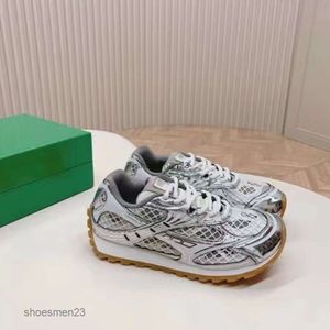 Designer prata moda definição indústria botttega super tênis mulheres alta venetta casa sapatos pesados 23 nova órbita esportes mens sneaker mulheres quentes kgon