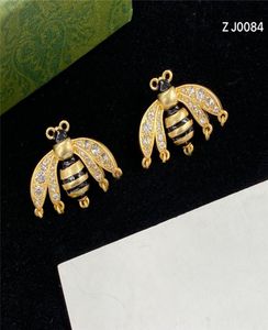 Роскошные серьги-подвески с буквами «Пчела», очаровательные серьги-гвоздики с бриллиантами, женские серьги со стразами, стальная печать, подвеска с подарочной коробкой4481337