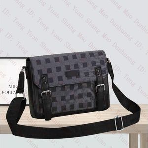 Tasarımcı Erkekler Crossbody Omuz Çantası Yüksek Kaliteli Çanta Çanta Lüks Çantalı Pochette Erkek Kadın Messenger Çantası İş Kasulye Deri Kitap Çantası