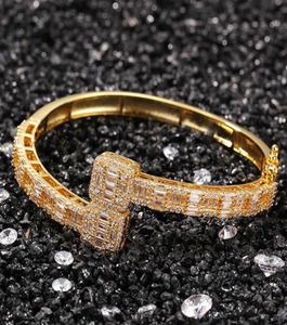 14K Gold Men Ladies Cubic Zirconia Diamond Baguette Square Bangle Armband Öppningsstorlek Hiphop smycken5837933