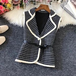 Women's Vests Plaid Vintage Turn-down Collar With Belt Sleeveless Vest Loose Jacket Coat Korean Fashion Jackets For Women Winter 2023