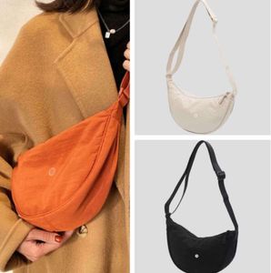 Designer 23ss Lululemens Borsa Donna Stesso stile Oblique Cross Bun Leisure Yoga Nylon spalla yoga sport Borsa a tracolla lulu di lusso Y66