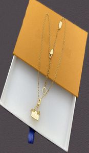 Lyxhalsband hänge för kvinnor mode diamanthalsband smycken hänge kärlek och låsform design högkvalitativ guld silver 9149357