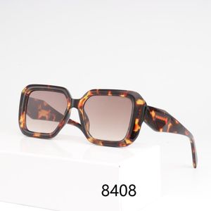 Sonnenbrille Männer Designer Klassische Brillen Goggle Outdoor Strand Designerbrillen Für Frau Mann 8 Farbe Optional Dreieckige Signatur Cat Eye Sommer Frauen Strand